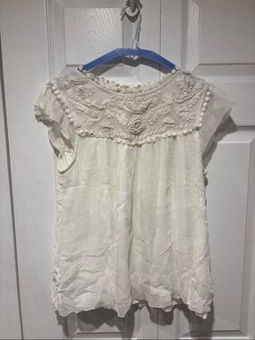 Anthropologie Ivory Embroidered Cap Sleeve Blouse